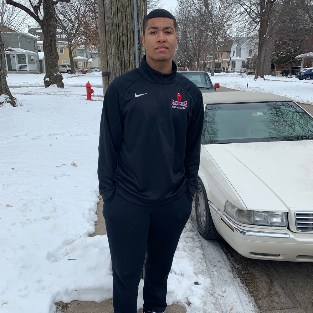 Meet your Posher, Isaiah